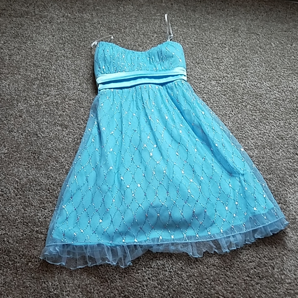 Blue dress